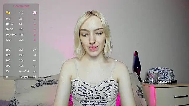 Snapshot of cheryl_mason chatting on 01/22/25, 02:37 cheryl mason online show from 01/22/25, 02:37