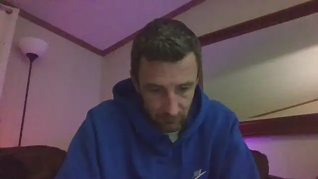 Snapshot of HungStud4You chatting on 12/14/24, 03:51 HungStud4You online show from 12/14/24, 03:51