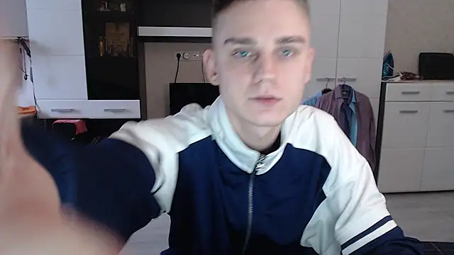 angryzan online show from 01/10/25, 11:22