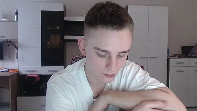 angryzan online show from 01/15/25, 10:06