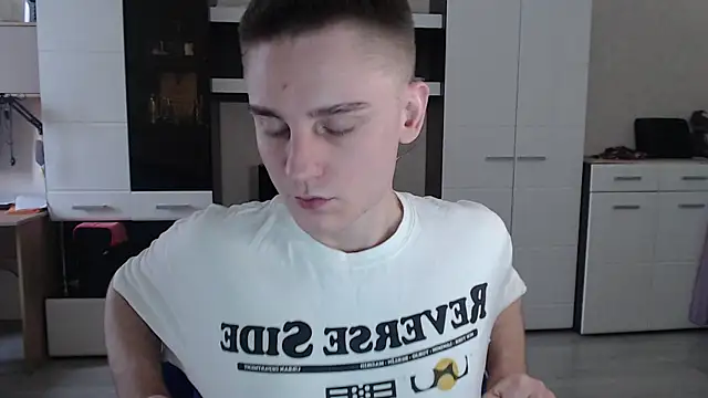 angryzan online show from 01/20/25, 07:36