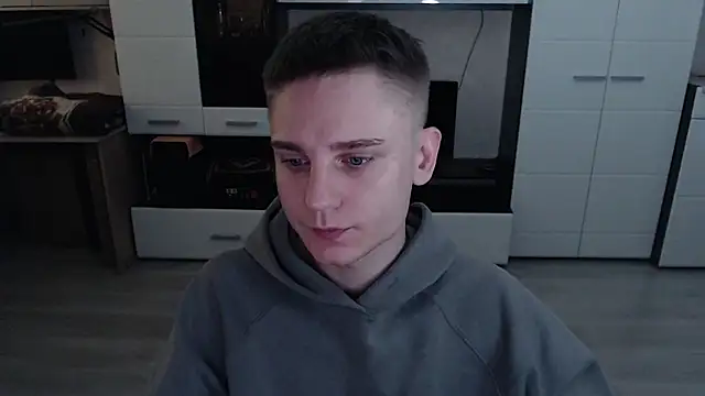 angryzan online show from 10/09/25, 04:54