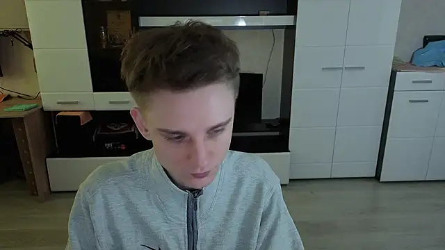 angryzan online show from 02/12/26, 05:35