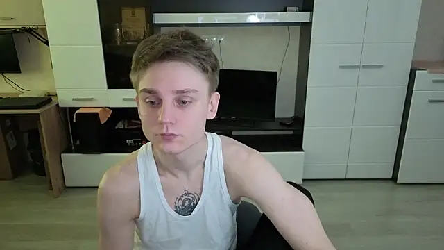 angryzan online show from 03/30/26, 06:36