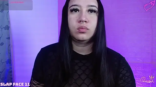 Snapshot of _hooly chatting on 01/18/26, 12:09 hooly online show from 01/18/26, 12:09