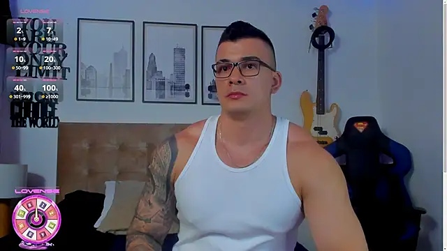 seancarreraa online show from 11/18/25, 05:56