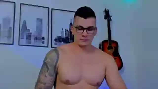 seancarreraa online show from 02/10/26, 10:58