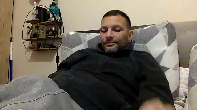 goroasroma90 online show from 11/26/25, 04:30