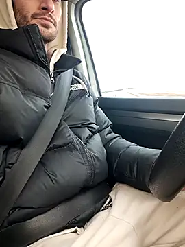 Zeefy online show from 02/08/25, 07:59