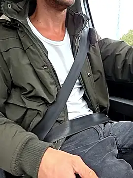 Zeefy online show from 09/24/25, 01:25