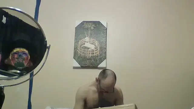 Snapshot of hailzeffn chatting on 05/28/26, 10:07 hailzeffn online show from 05/28/26, 10:07