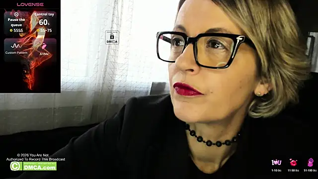 Snapshot of KARINASPALACIOS chatting on 02/05/26, 10:20 KARINASPALACIOS online show from 02/05/26, 10:20