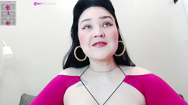 Snapshot of smartandamazing chatting on 03/08/25, 09:06 smartandamazing online show from 03/08/25, 09:06