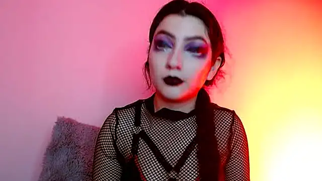 sophy rock online show from 11/20/25, 06:18