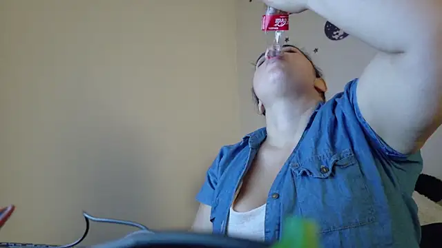 Snapshot of ladydeathz chatting on 10/07/25, 09:34 ladydeathz online show from 10/07/25, 09:34