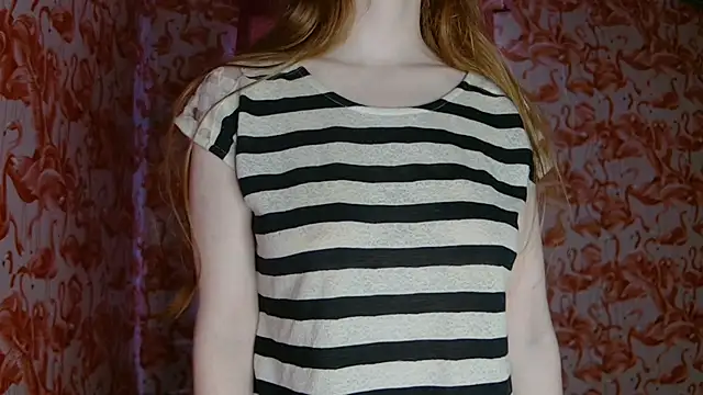 strawberrysmoothie online show from 03/22/26, 09:07