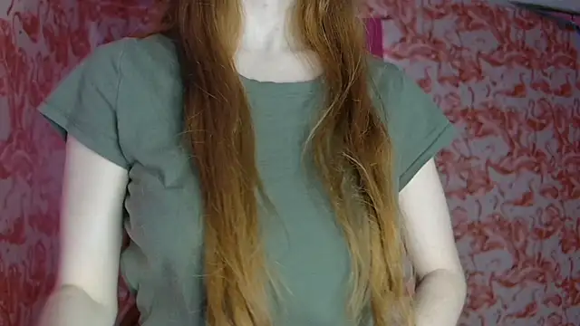 strawberrysmoothie online show from 06/27/26, 04:23