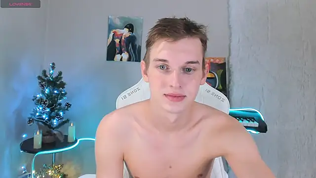 Snapshot of 4ever_dude chatting on 12/10/24, 06:54 4ever dude online show from 12/10/24, 06:54