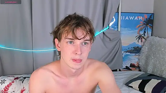 Snapshot of 4ever_dude chatting on 09/20/25, 04:02 4ever dude online show from 09/20/25, 04:02