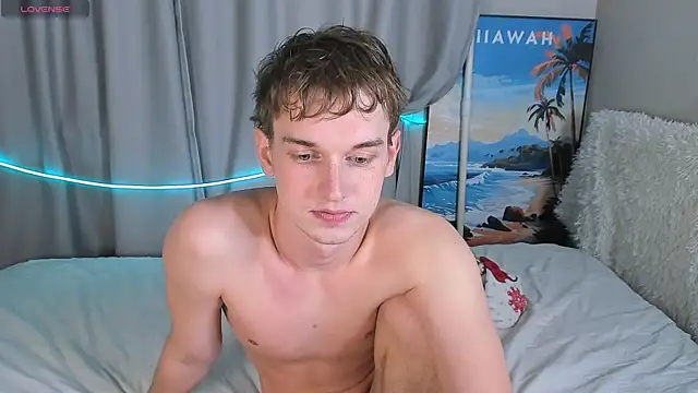 Snapshot of 4ever_dude chatting on 10/21/25, 03:57 4ever dude online show from 10/21/25, 03:57