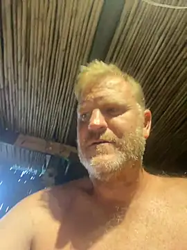 Snapshot of sexycouple109 chatting on 12/24/24, 04:19 sexycouple109 online show from 12/24/24, 04:19