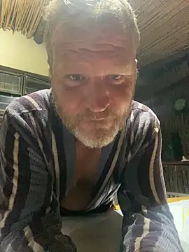 Snapshot of sexycouple109 chatting on 03/11/25, 07:03 sexycouple109 online show from 03/11/25, 07:03