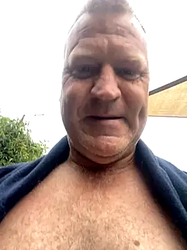 Snapshot of sexycouple109 chatting on 10/18/25, 03:53 sexycouple109 online show from 10/18/25, 03:53