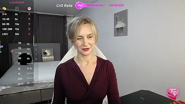 Vanessa Nowak online show from 12/03/25, 03:54