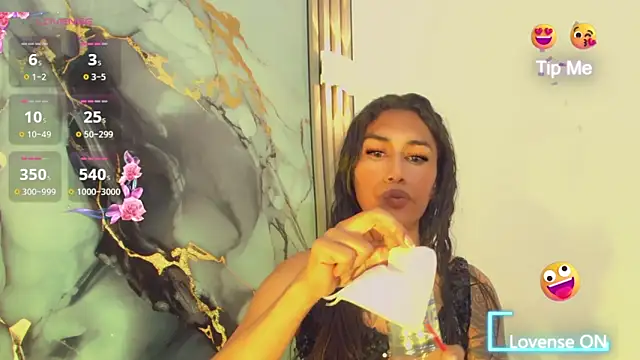 khiara moretti online show from 02/19/26, 11:50