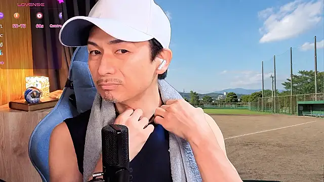 Snapshot of HARU-outdoor-x chatting on 07/19/26, 02:10 HARU-outdoor-x online show from 07/19/26, 02:10