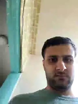 Snapshot of Fucklover011 chatting on 10/18/25, 02:36 Fucklover011 online show from 10/18/25, 02:36