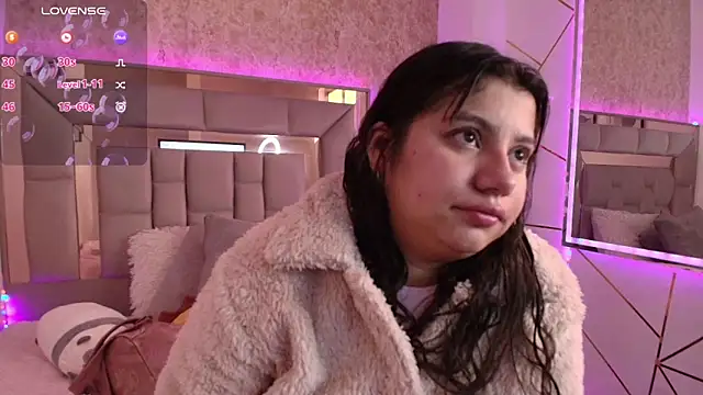 Snapshot of Miaa_Smiith1 chatting on 01/10/25, 11:43 Miaa Smiith1 online show from 01/10/25, 11:43