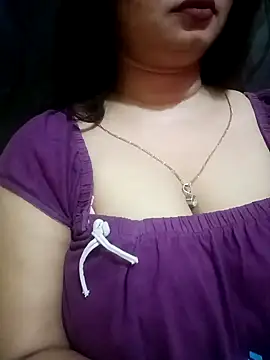 Snapshot of Jaanu_Jaanvi chatting on 11/05/25, 08:09 Jaanu Jaanvi online show from 11/05/25, 08:09