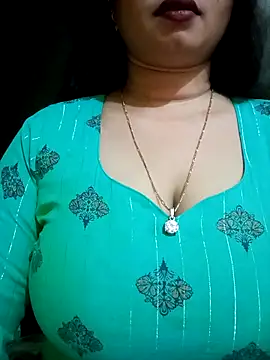 Snapshot of Jaanu_Jaanvi chatting on 11/07/25, 07:36 Jaanu Jaanvi online show from 11/07/25, 07:36