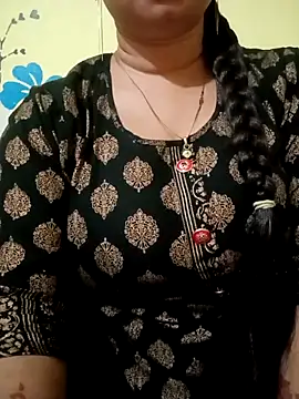 Snapshot of Jaanu_Jaanvi chatting on 11/24/25, 07:57 Jaanu Jaanvi online show from 11/24/25, 07:57