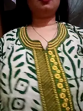 Snapshot of Jaanu_Jaanvi chatting on 11/27/25, 07:38 Jaanu Jaanvi online show from 11/27/25, 07:38