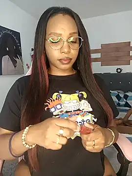 Snapshot of kitty__blackgl chatting on 01/04/25, 09:32 kitty blackgl online show from 01/04/25, 09:32