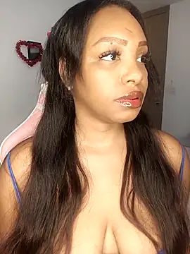 Snapshot of kitty__blackgl chatting on 03/08/25, 11:37 kitty blackgl online show from 03/08/25, 11:37