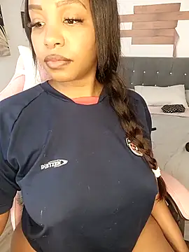 Snapshot of kitty__blackgl chatting on 03/10/25, 03:30 kitty blackgl online show from 03/10/25, 03:30