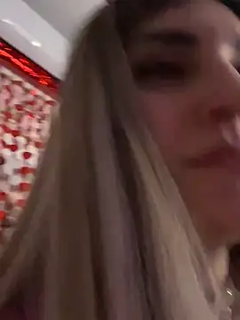 EvelynFrances online show from 02/14/25, 06:51