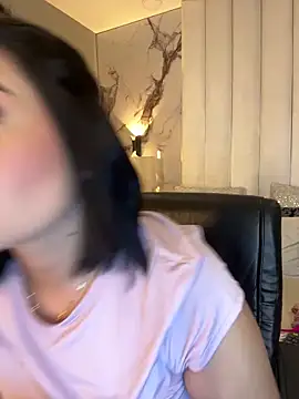 Snapshot of GabriellaFerrer chatting on 02/04/25, 11:05 GabriellaFerrer online show from 02/04/25, 11:05