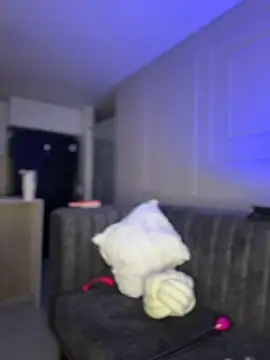 Snapshot of GabriellaFerrer chatting on 11/07/25, 10:04 GabriellaFerrer online show from 11/07/25, 10:04