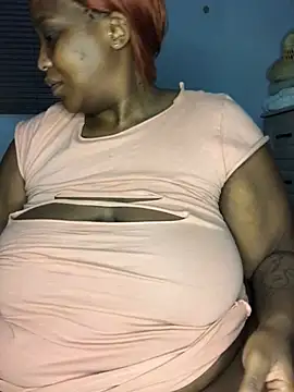 Snapshot of sotho_ssbbw chatting on 04/23/26, 01:07 sotho ssbbw online show from 04/23/26, 01:07