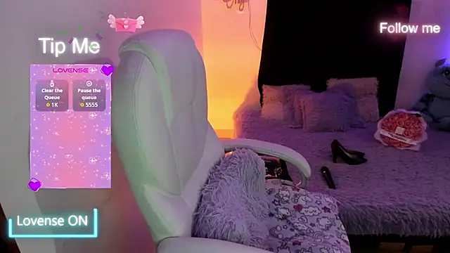 Sofia thomson1 t online show from 11/26/25, 04:13