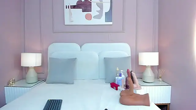 Snapshot of Sara_Vanegas chatting on 09/27/25, 11:59 Sara Vanegas online show from 09/27/25, 11:59