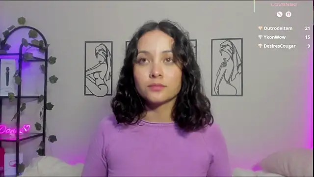 Snapshot of Megan_Rodrigo chatting on 01/31/25, 11:13 Megan Rodrigo online show from 01/31/25, 11:13