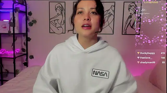 Snapshot of Megan_Rodrigo chatting on 02/17/25, 10:25 Megan Rodrigo online show from 02/17/25, 10:25