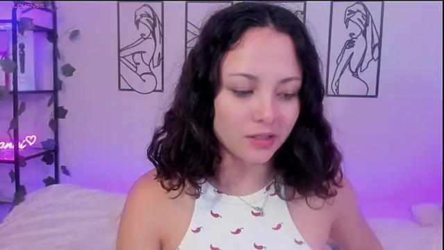 Snapshot of Megan_Rodrigo chatting on 03/07/25, 07:38 Megan Rodrigo online show from 03/07/25, 07:38