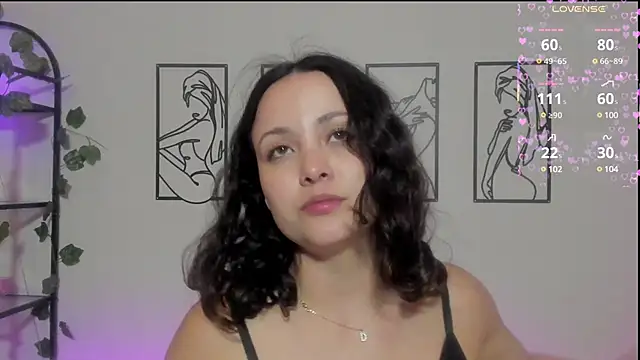 Snapshot of Megan_Rodrigo chatting on 03/16/25, 10:09 Megan Rodrigo online show from 03/16/25, 10:09