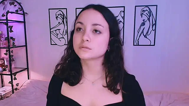 Snapshot of Megan_Rodrigo chatting on 10/19/25, 07:14 Megan Rodrigo online show from 10/19/25, 07:14